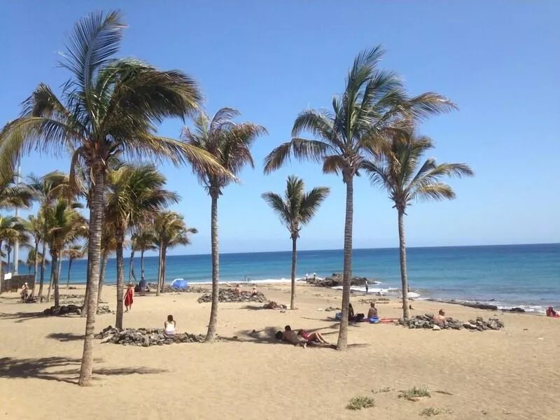 Cosy Lanzarote Villa | 3 Bedrooms | Heated Pool | Villa Honey | Puerto Del