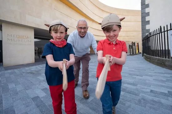 Waterford Treasures: Epic Walking Tour