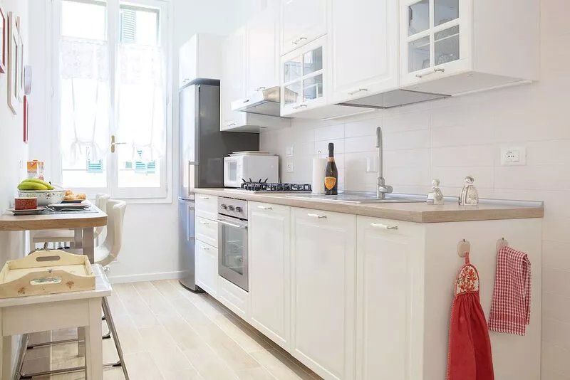 Beautiful, Bright, Spacious in Historic Bologna, great atmosphere, renovated