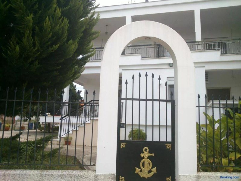 Kalaitzis Apartments