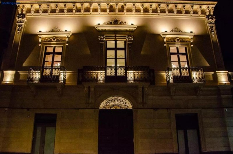 Palazzo Fiammingo