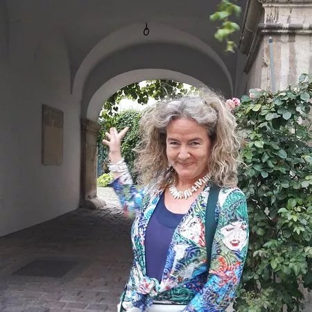 Annelie's realFAB TOURS & CITY WALKS