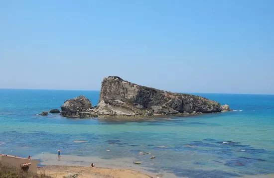 Spiaggia della Rocca di San Nicola