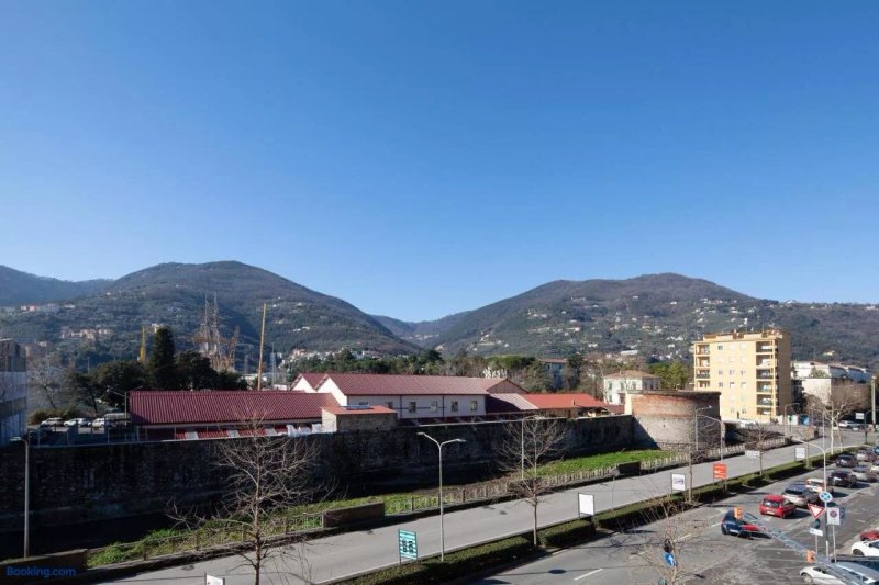 Rent Rooms La Spezia