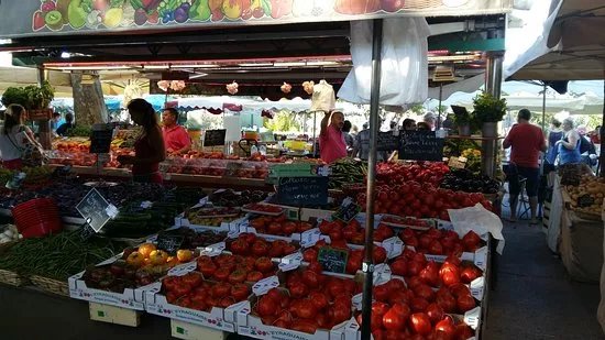 Grand Marche Forain