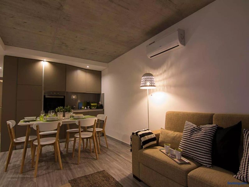 S. Goncalinho - Suites Apartments
