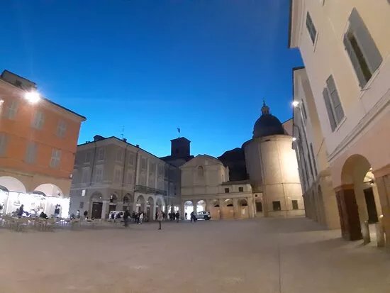 Piazza San Prospero