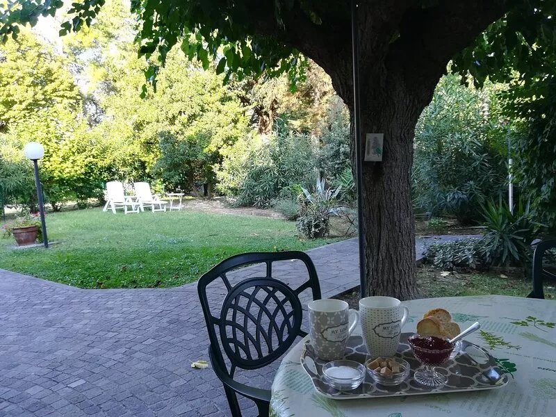 The house on the Dolce Colle, two steps from the sea