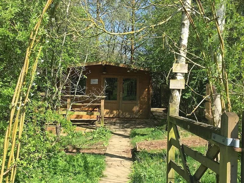 Yurt (5m wide) in the Cotswolds perfect for a romantic getaway