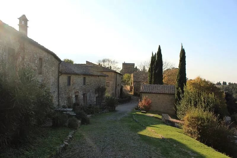 Restored farmhouse in heart of chianti with swimming pool and tennis court.