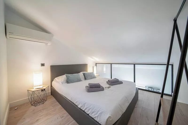 Charming apartment for 4 people - Forville - 100m from the Old Port