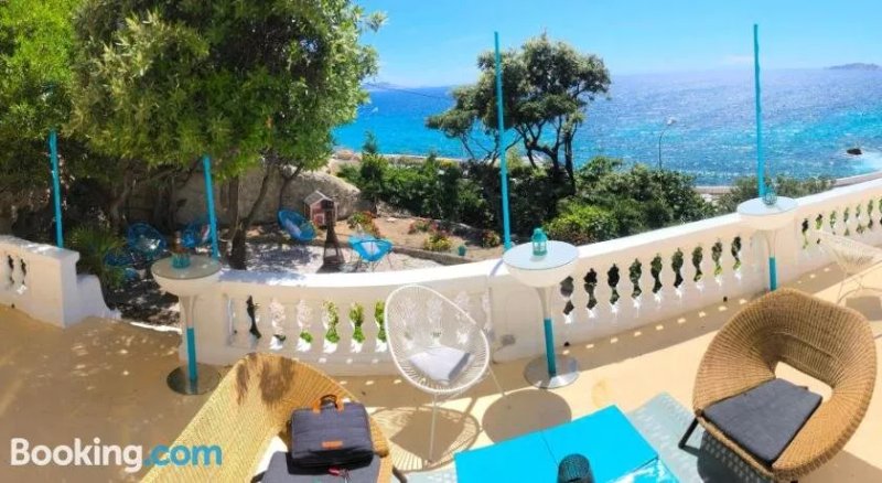 Le Rocher - Deluxe Guest-House DGH