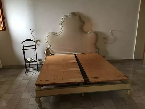 Curiosando fra le Cose di altre Case