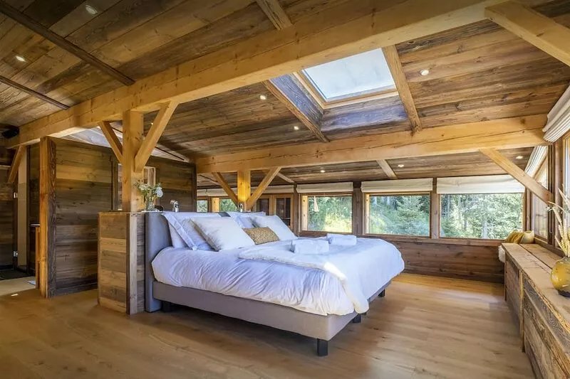 Chalet Minnetonka - La Clusaz family holiday spa & view - OVO Network