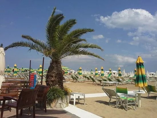 Bagno Pino Spiaggia n°44