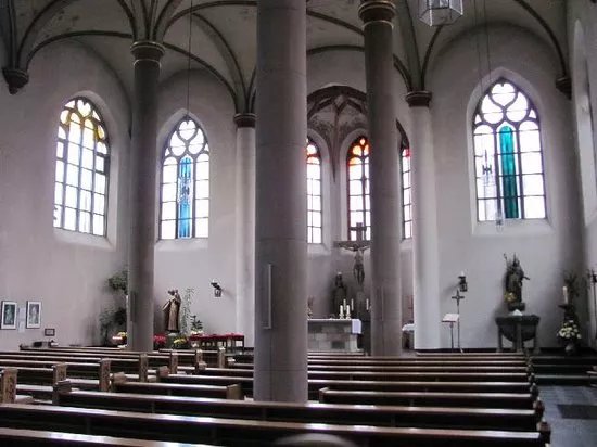 Katholische Pfarrkirche St. Severin