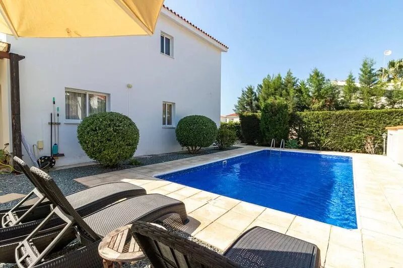 3-Bedroom Villa within 2 minutes away from the Coralia beach!