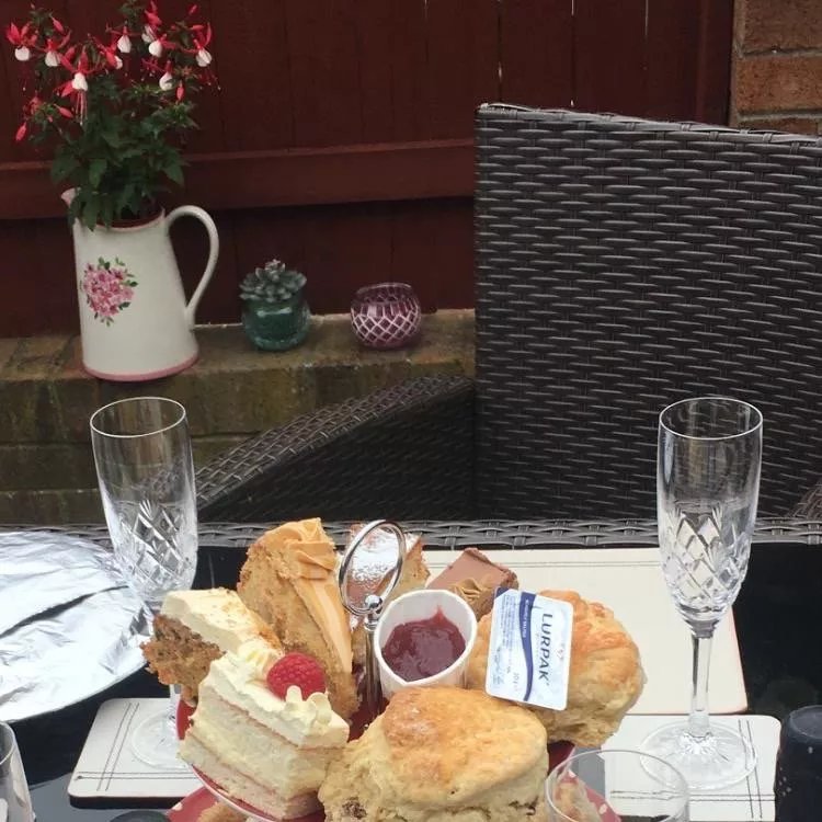 Leo's coffee lunge and tapas bar