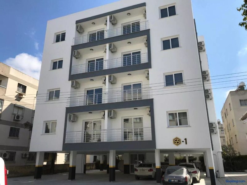 Cozy Flat In The Heart Of North Nicosia --- 55-1
