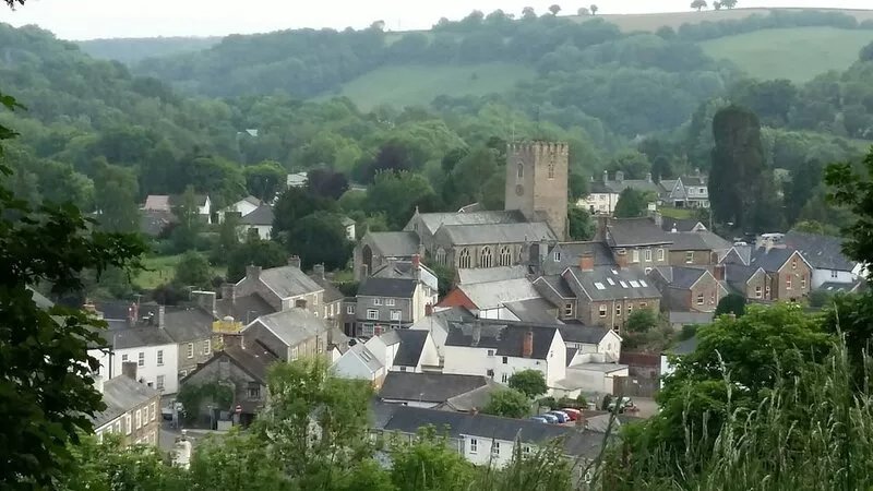 Delightful Devon home, close to shops, pub, country walks and beautiful Exmoor