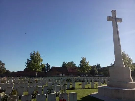Menin Road South Military Cemetery