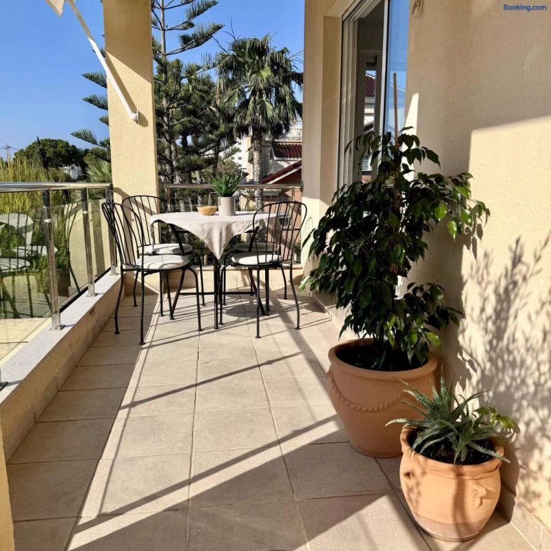 Mr Higgins Golf & Beach Resort