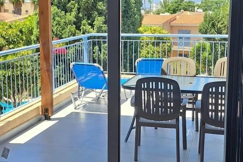 Penthouse Apartment with Large Balcony Overlooking the Pool and Private Gardens