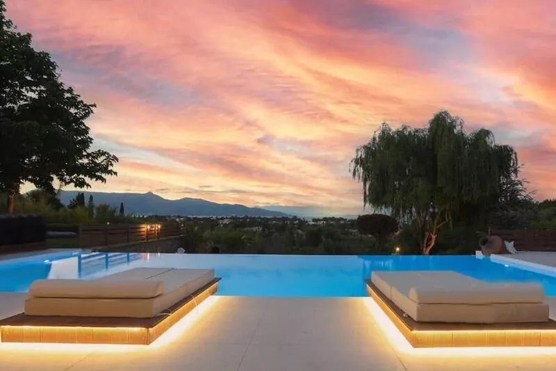 Villa Wild Willow - Six Bedroom Villa, Sleeps 16