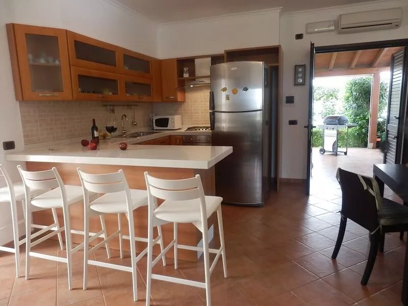 Beautiful architect villa, sea views, WiFi