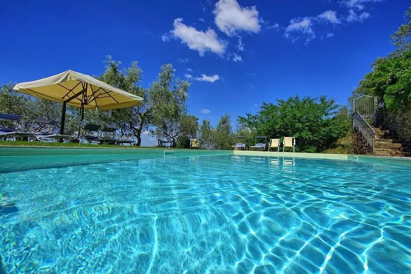 Rondini - Vacation Rental with swimming pool on the Chianti hills, Tuscany