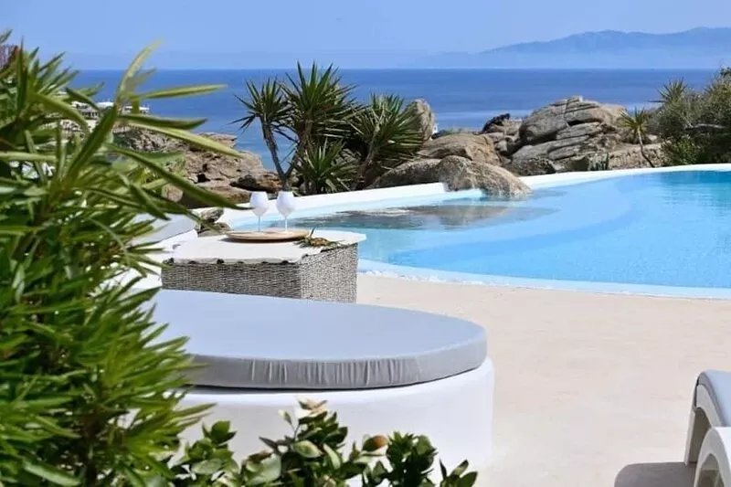 PARAGA SEA VIEW VILLA 2 WALKING DISTANCE to BEACH   by Calypso Sunset Villas