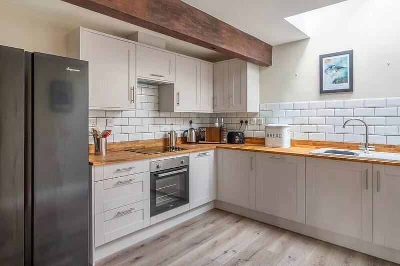 Lords Leap - sleeps 8 guests  in 4 bedrooms