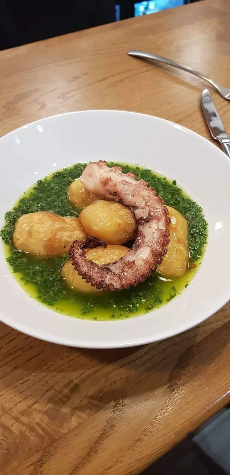 Lumi Wine & Food