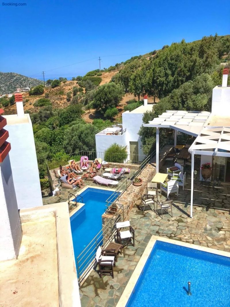 Mourtzanakis Residence - Traditional Eco Hotel in Achlada