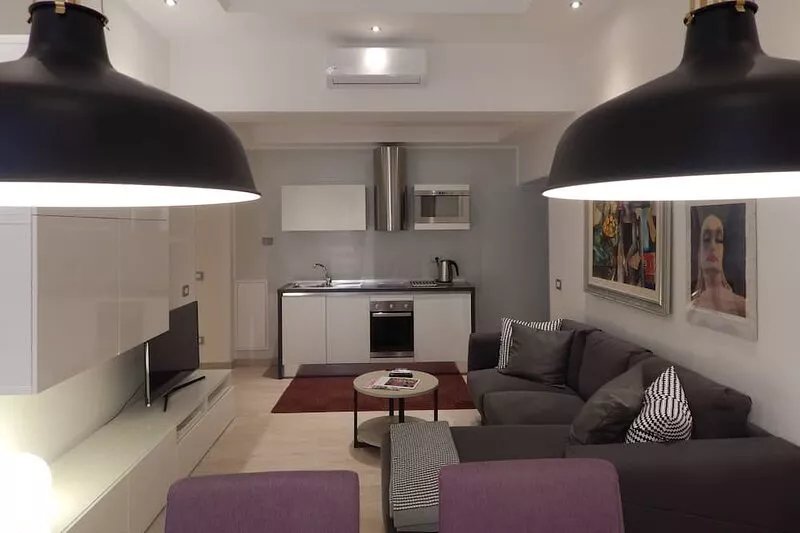 LUXURY APARTMENT CLOSE TO THE VATICAN AND METRO STOP WIFI/AC