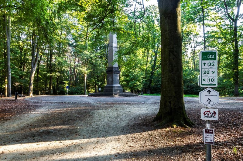 Obelisk