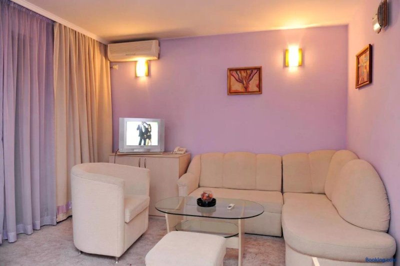 Semeen Khotel Sokol