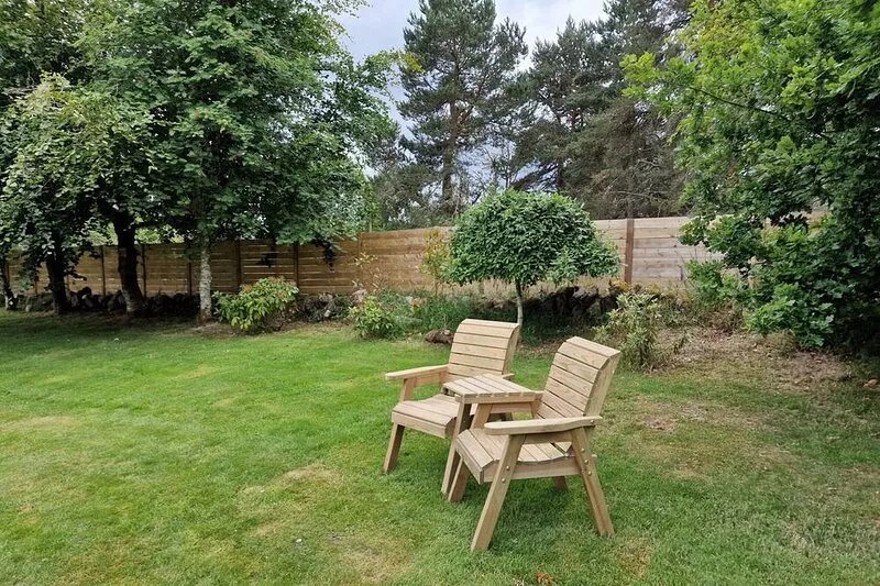 Longfield, Daviot - woodland cottage near Inverness