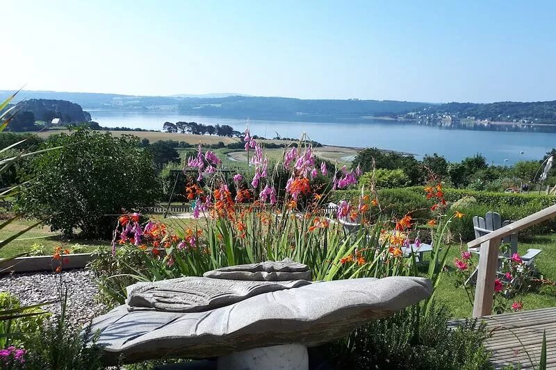 Large family home, Beautiful sea view, Quiet, Comfort, SPA.