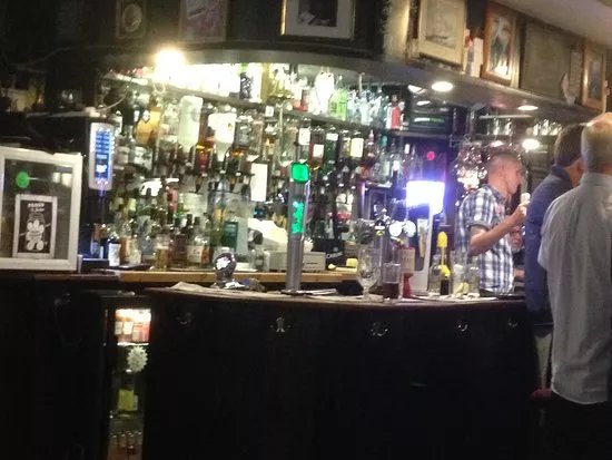 Schooner Inn