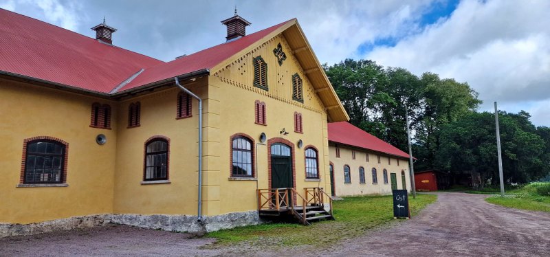 Almnas Bruk - Mejeri - Gardsforsaljning