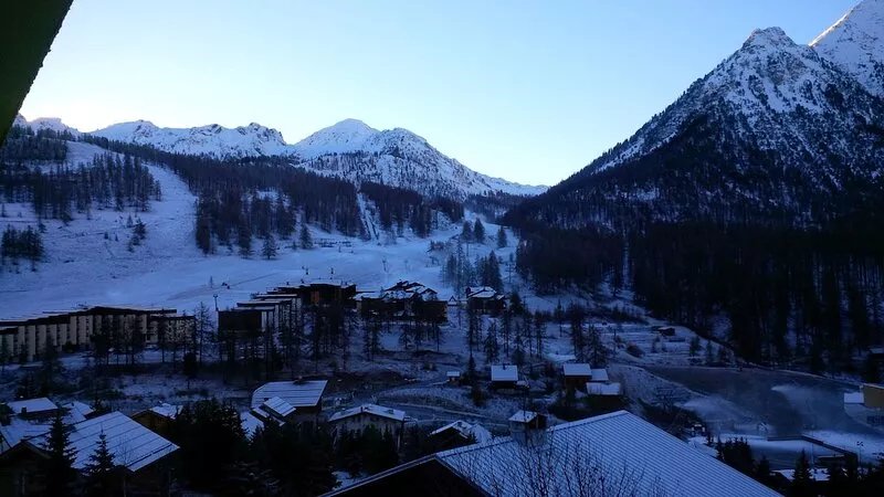 Tres beau logement sur le pistesBell'alloggio direttamente sulle piste.