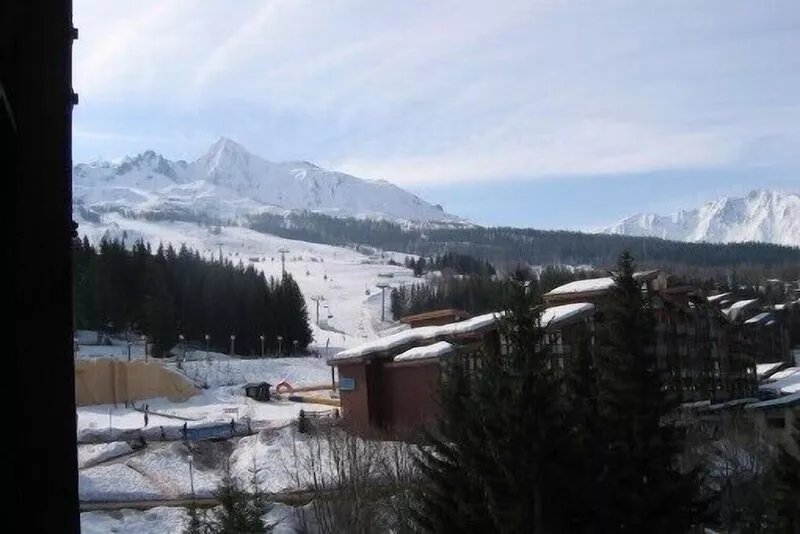 Very beautiful south oriented flat at the bottom of the runs of Les Arcs 1800