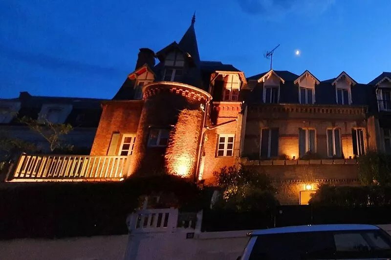 Lovely house in the heart of Deauville "Villa Bon Accueil