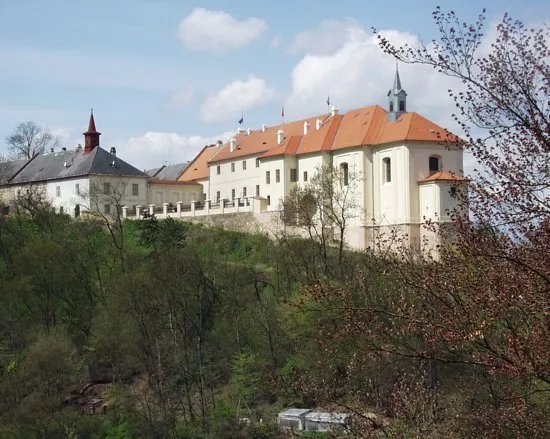 Zamek Nizbor Informacni centrum keltske kultury