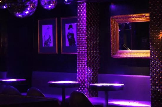 Cosy Bar