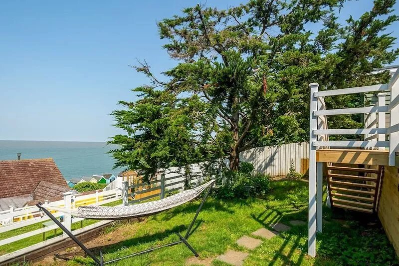 Pass the Keys | The Beach Treehouse! A Splendid Tranquil Retreat