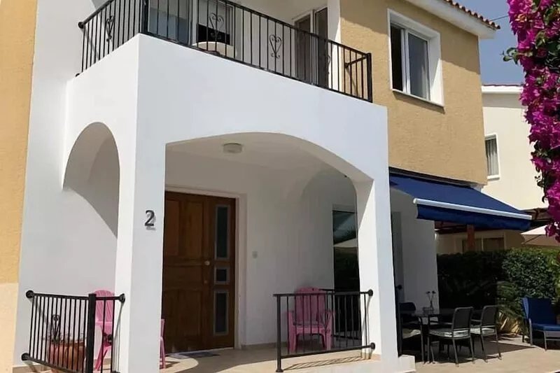 Detached House With Private Pool, Sea View And Mountain View
