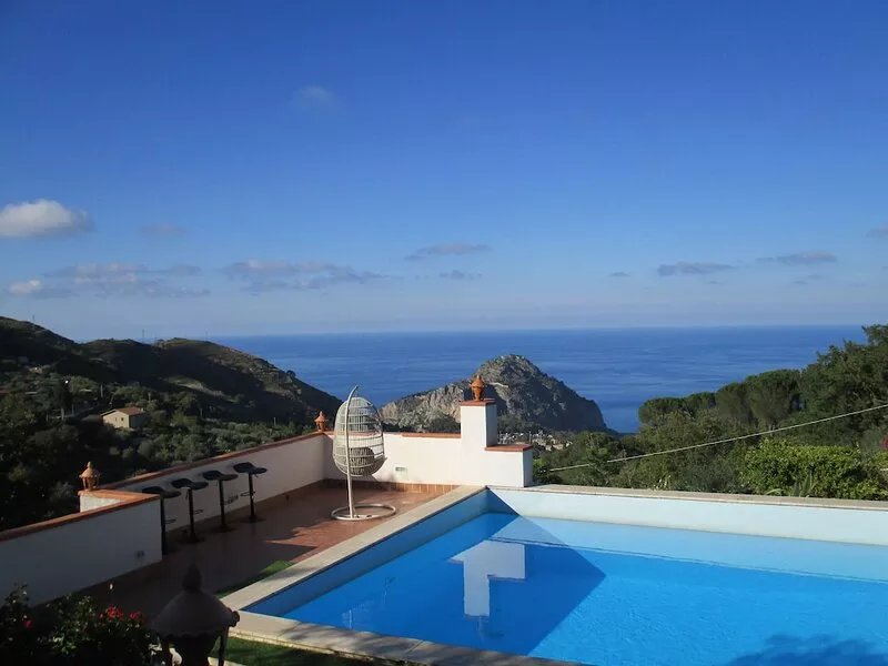 Luxury Villas in Sicily with pool