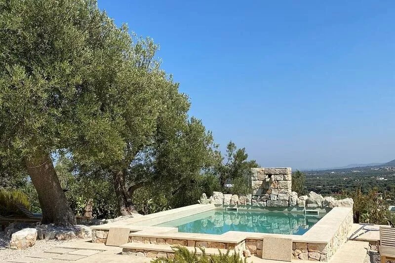 Historical holiday property Borgo Fianco a Fianco with sea views